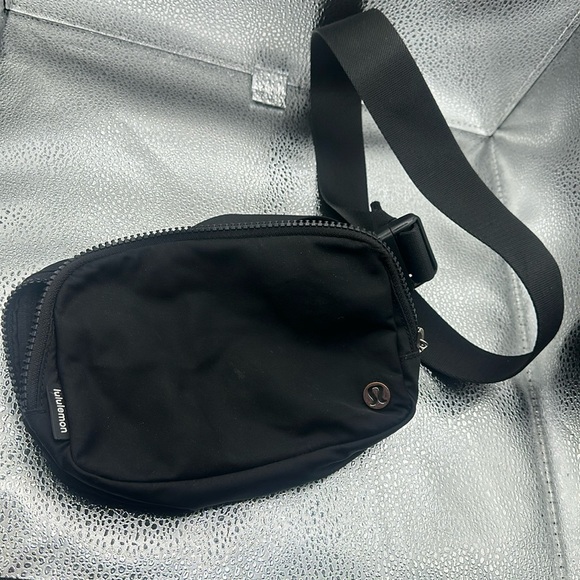 lululemon athletica Handbags - Lululemon